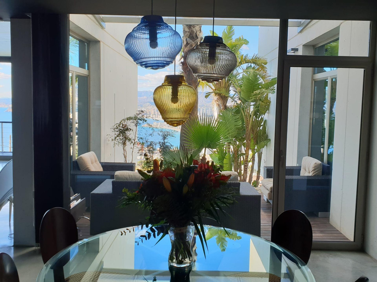 4 Bed Townhouse for sale in Benidorm Costa Blanca, Alicante, Spain