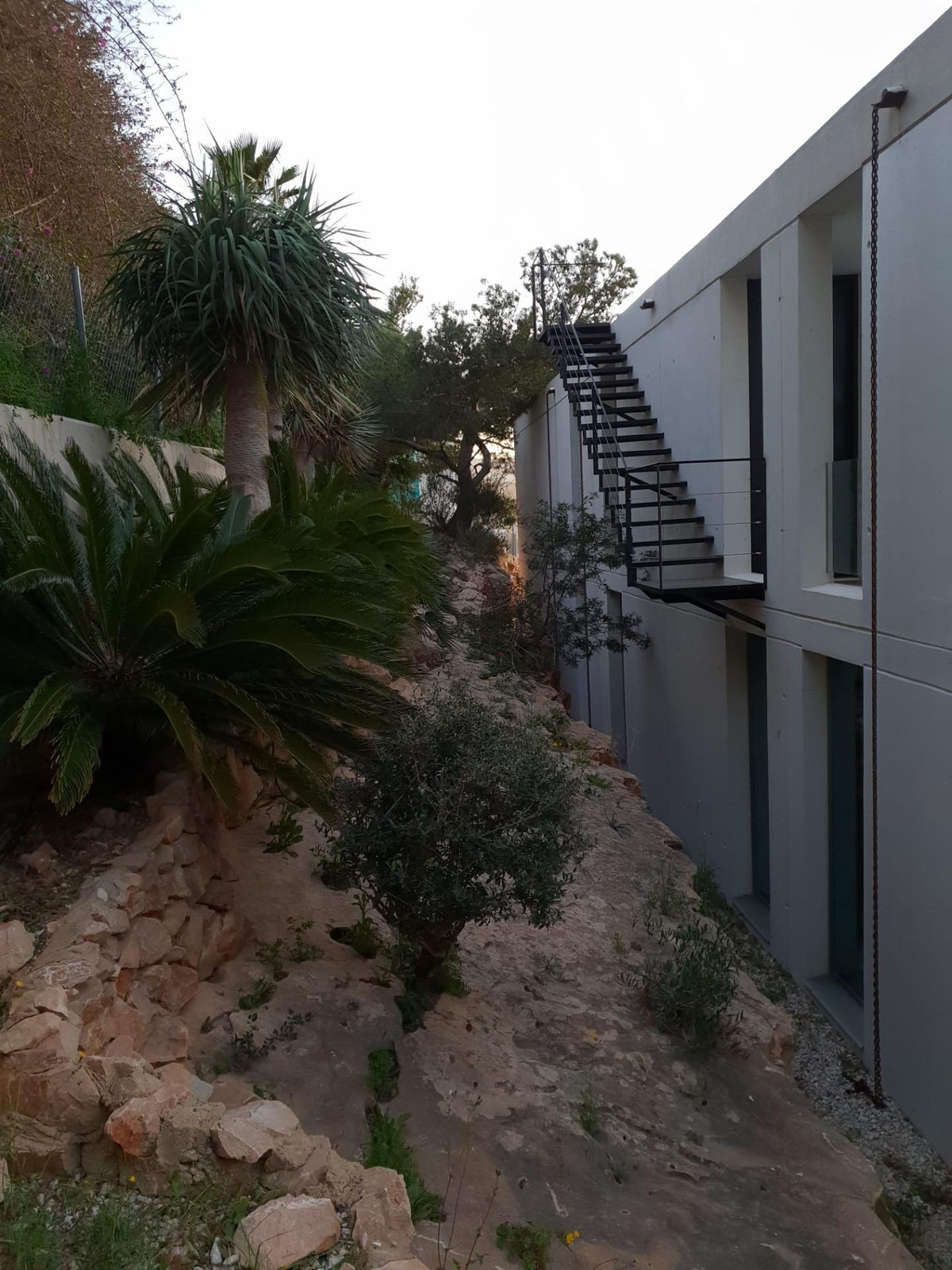 4 Bed Townhouse for sale in Benidorm Costa Blanca, Alicante, Spain