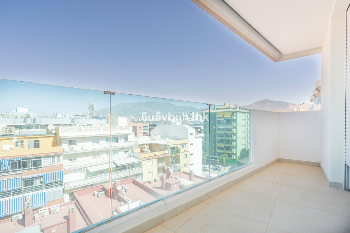 3 Bed Apartment for sale in Fuengirola Costa Del Sol, Málaga, Spain