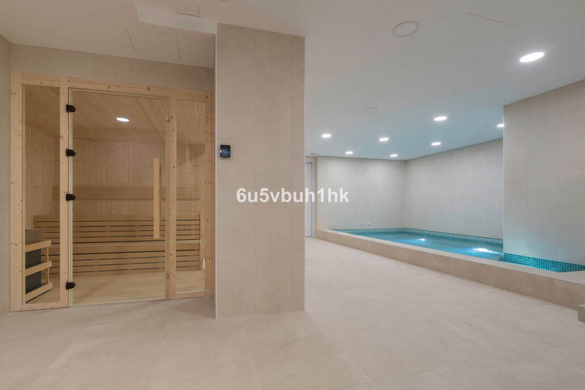 3 Bed Apartment for sale in Fuengirola Costa Del Sol, Málaga, Spain