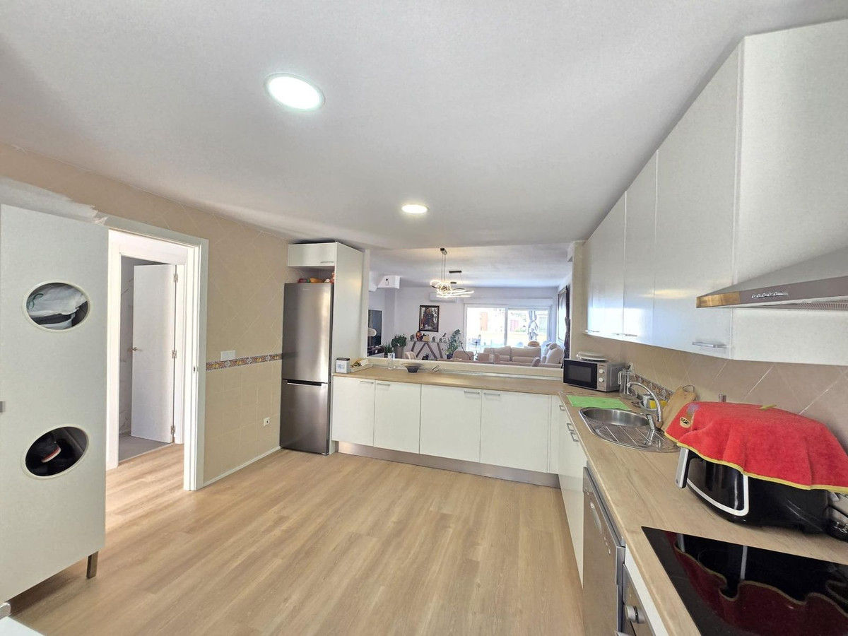4 Bed Townhouse for sale in Los Boliches Costa Del Sol, Málaga, Spain