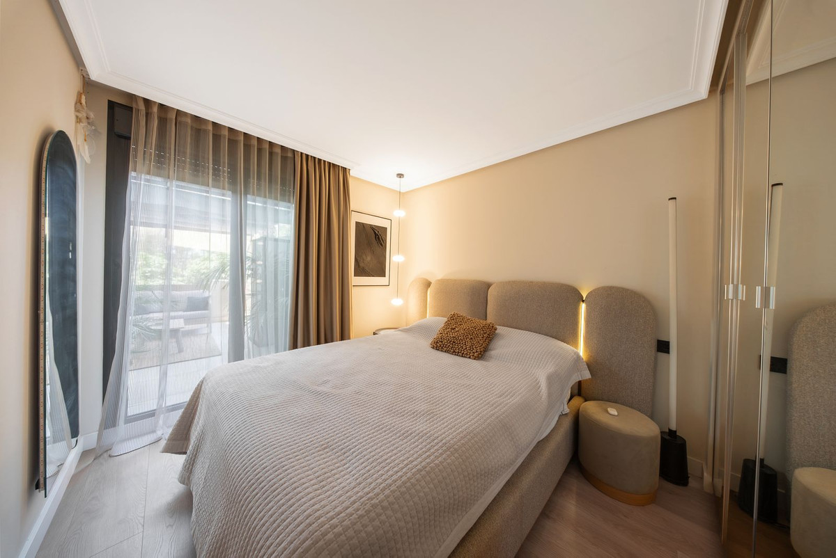 Se vende Apartamento Planta Baja de 2 dormitorios en Costa Del Sol, Málaga, España