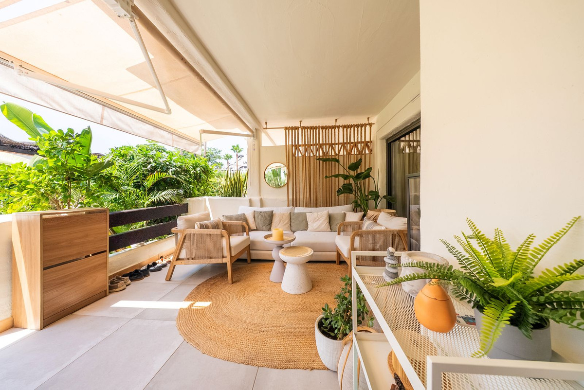 Se vende Apartamento Planta Baja de 2 dormitorios en Costa Del Sol, Málaga, España