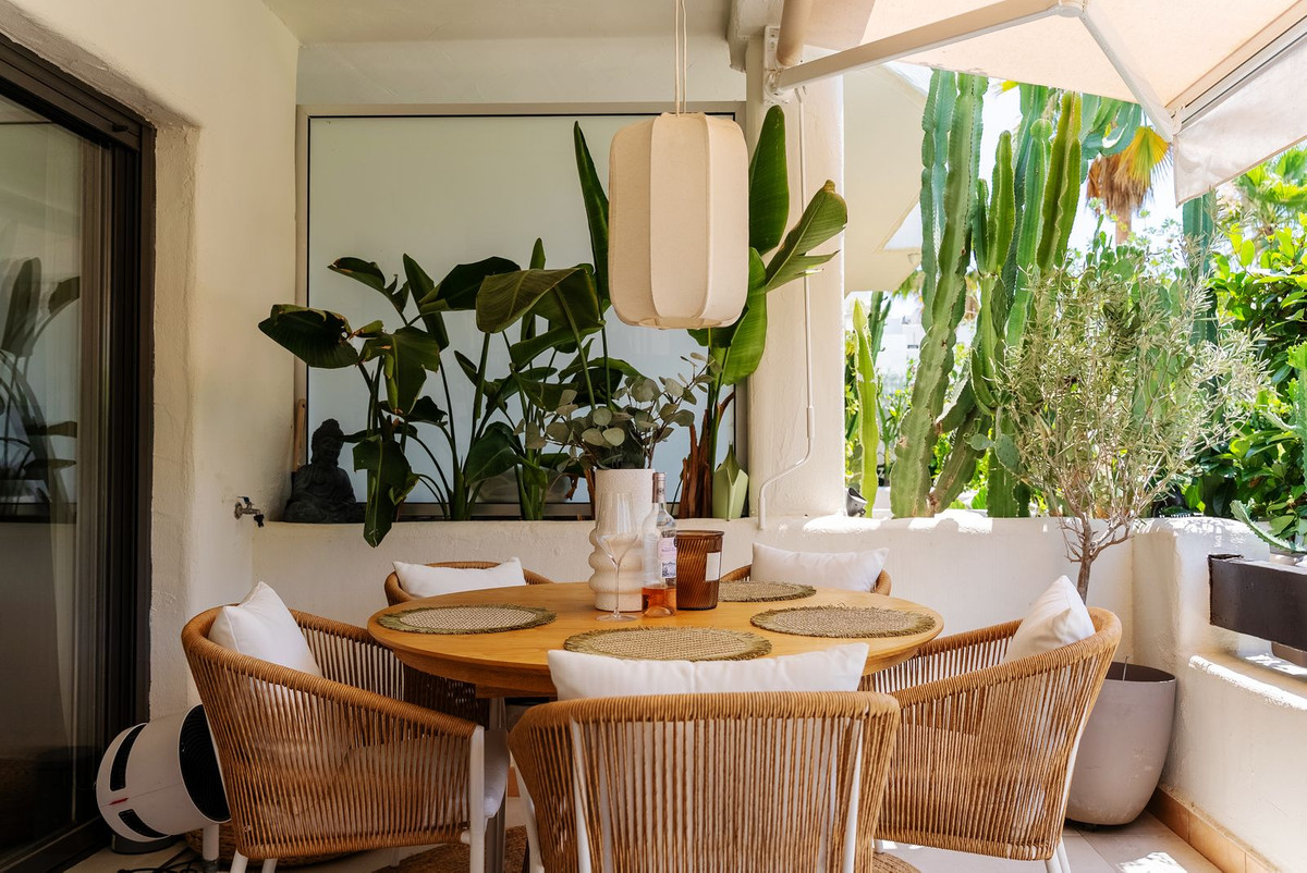 Se vende Apartamento Planta Baja de 2 dormitorios en Costa Del Sol, Málaga, España
