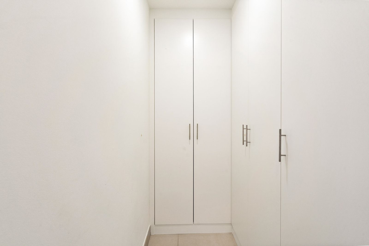 2 Bed Apartment for sale in Calanova Golf Costa Del Sol, Málaga, Spain