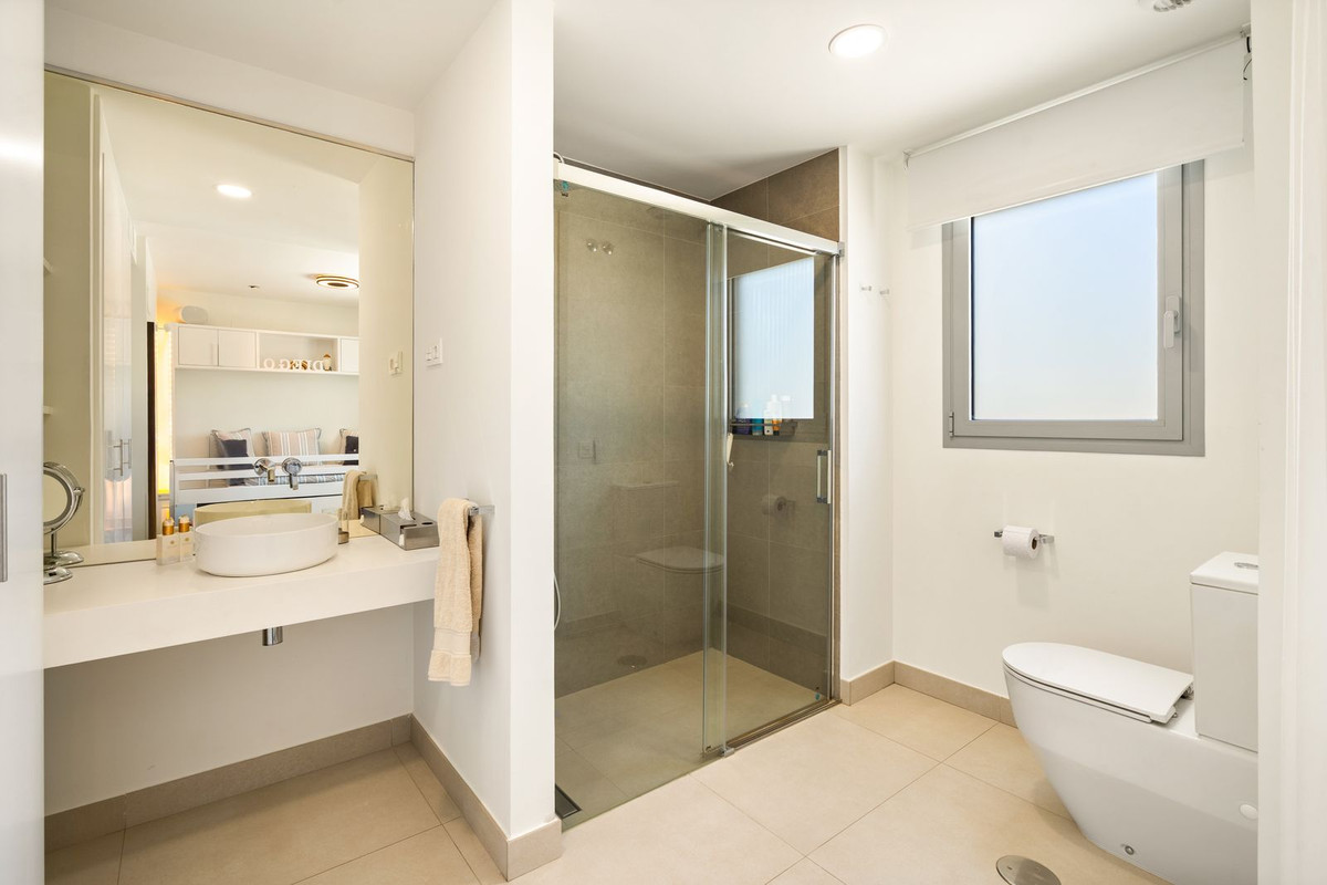 2 Bed Apartment for sale in Calanova Golf Costa Del Sol, Málaga, Spain