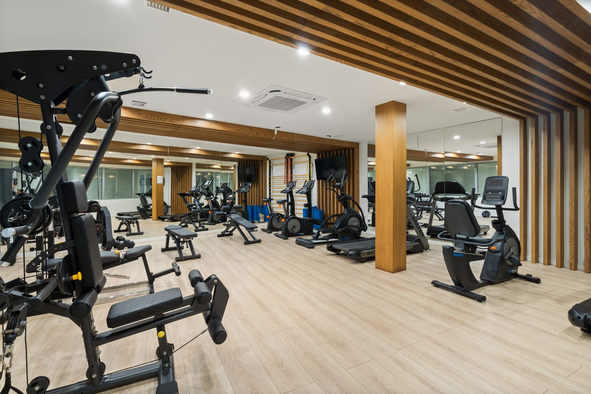 2 Bed Apartment for sale in Calanova Golf Costa Del Sol, Málaga, Spain