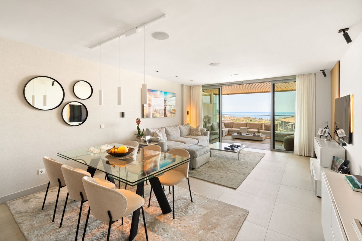 2 Bed Apartment for sale in Calanova Golf Costa Del Sol, Málaga, Spain