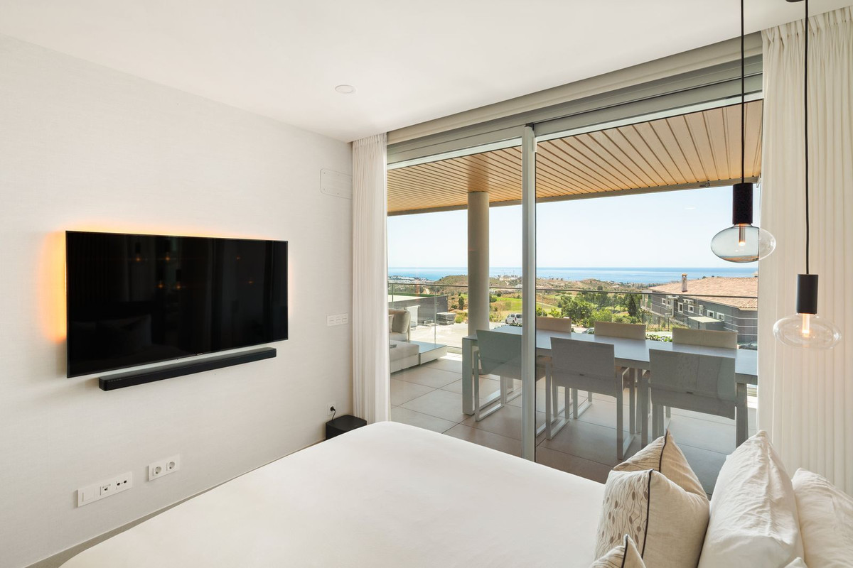 2 Bed Apartment for sale in Calanova Golf Costa Del Sol, Málaga, Spain