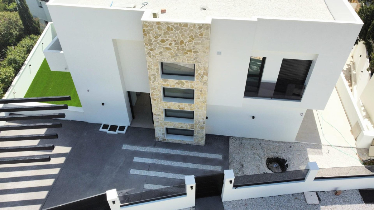 3 Bed Townhouse for sale in Riviera Del Sol Costa Del Sol, Málaga, Spain