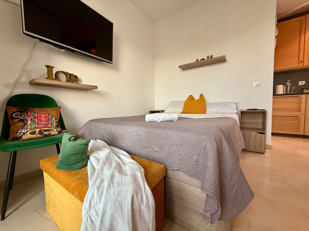 Apartment for sale in Manilva Costa Del Sol, Málaga, Spain