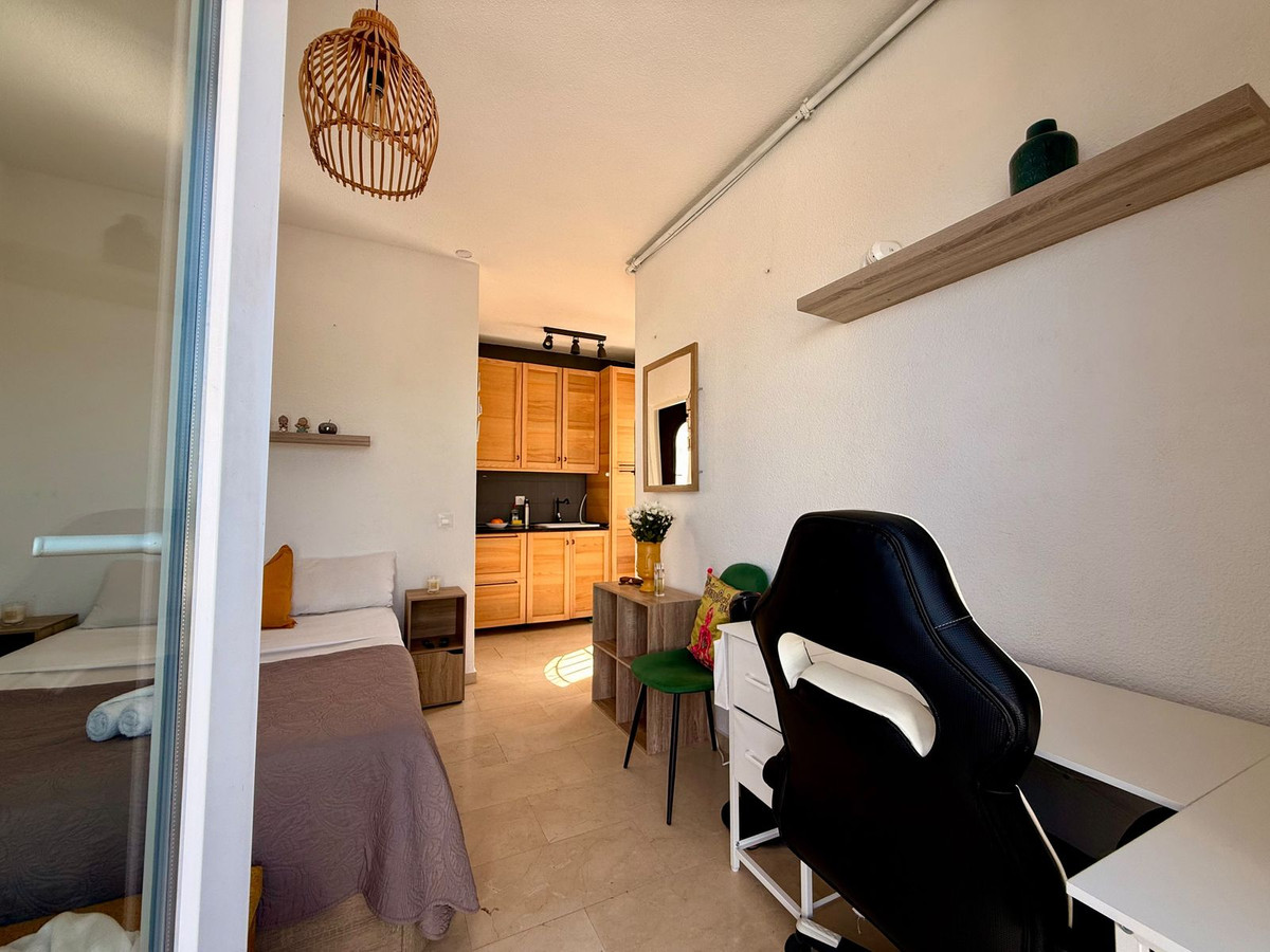 Apartment for sale in Manilva Costa Del Sol, Málaga, Spain
