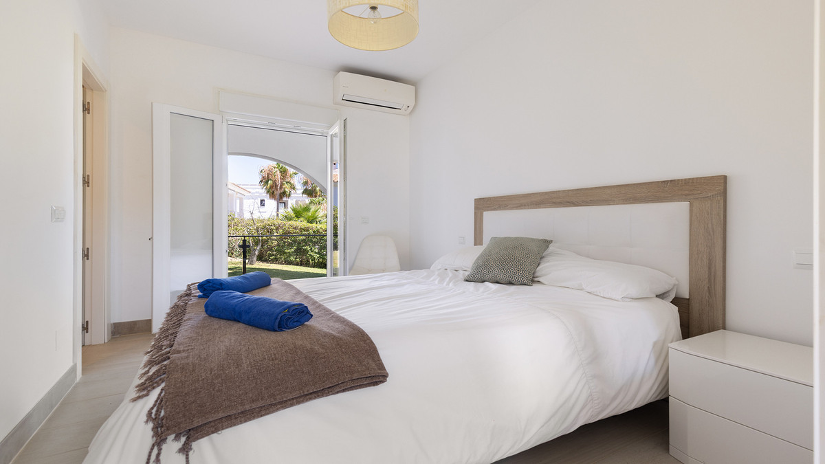 4 Bed Townhouse for sale in Manilva Costa Del Sol, Málaga, Spain
