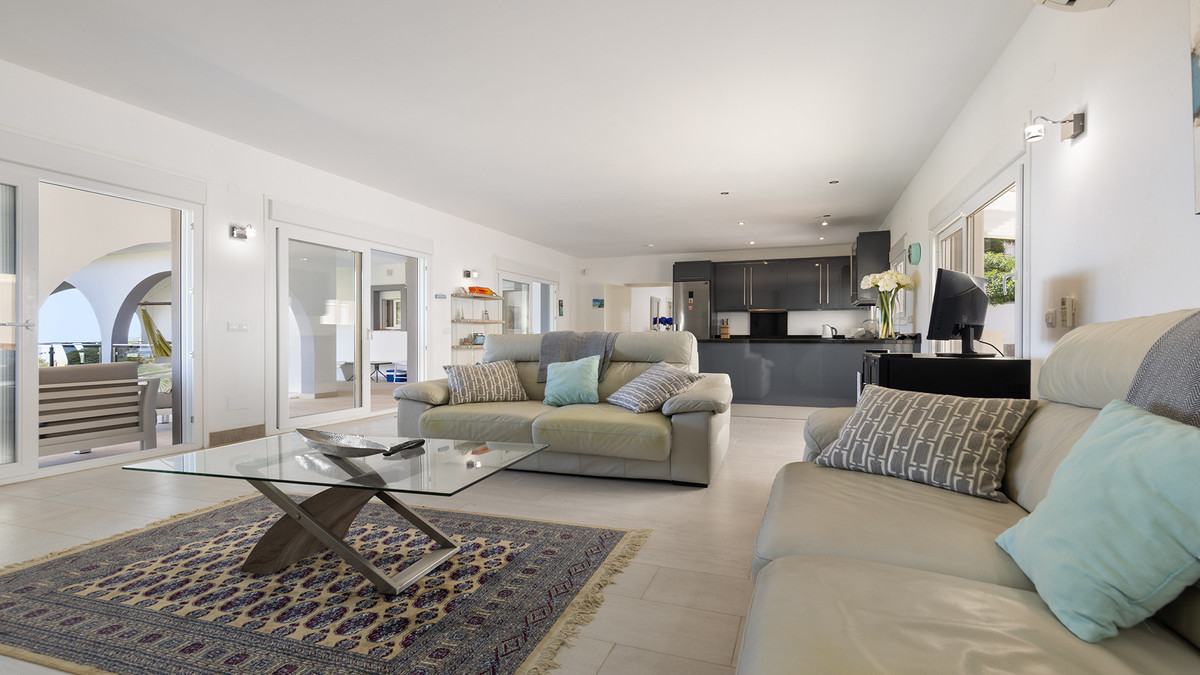 4 Bed Townhouse for sale in Manilva Costa Del Sol, Málaga, Spain
