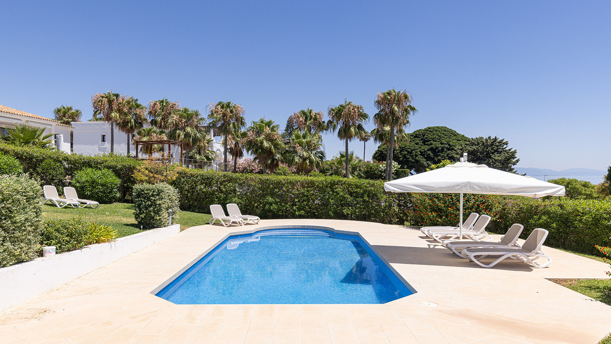 4 Bed Townhouse for sale in Manilva Costa Del Sol, Málaga, Spain