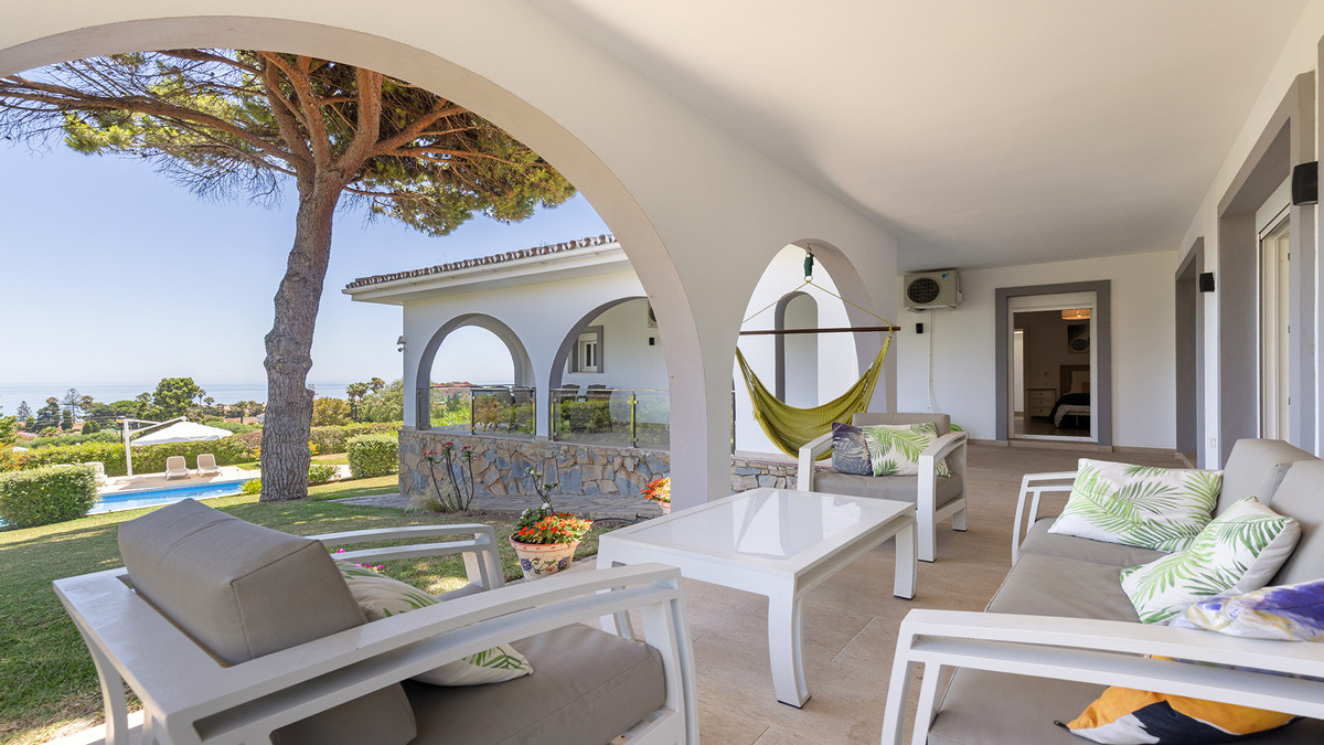 4 Bed Townhouse for sale in Manilva Costa Del Sol, Málaga, Spain