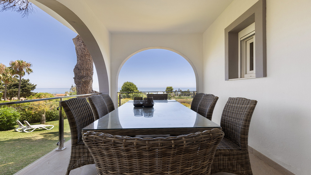 4 Bed Townhouse for sale in Manilva Costa Del Sol, Málaga, Spain
