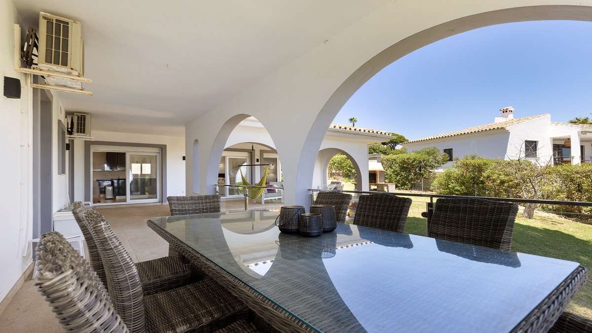 4 Bed Townhouse for sale in Manilva Costa Del Sol, Málaga, Spain