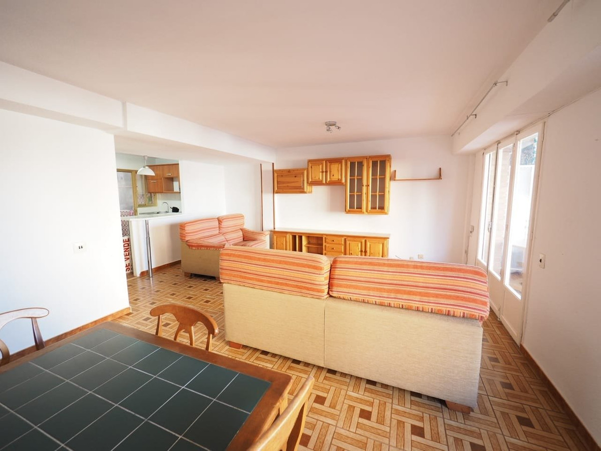 3 Bed Apartment for sale in Mutxamel Costa Blanca, Alicante, Spain