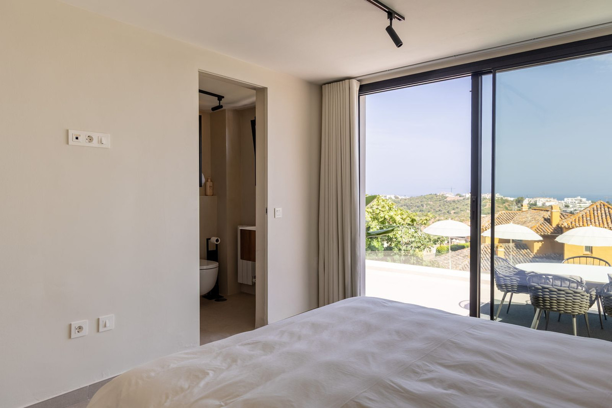 Se vende Villa - Chalet de 6 dormitorios en Costa Del Sol, Málaga, España