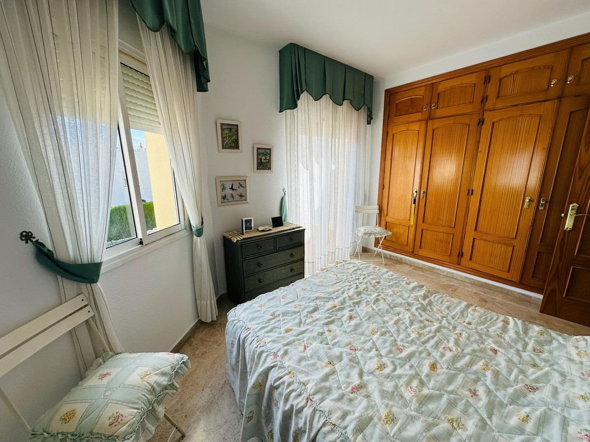 2 Bed Townhouse for sale in Sierrezuela Costa Del Sol, Málaga, Spain