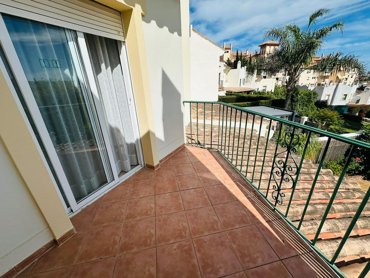 2 Bed Townhouse for sale in Sierrezuela Costa Del Sol, Málaga, Spain
