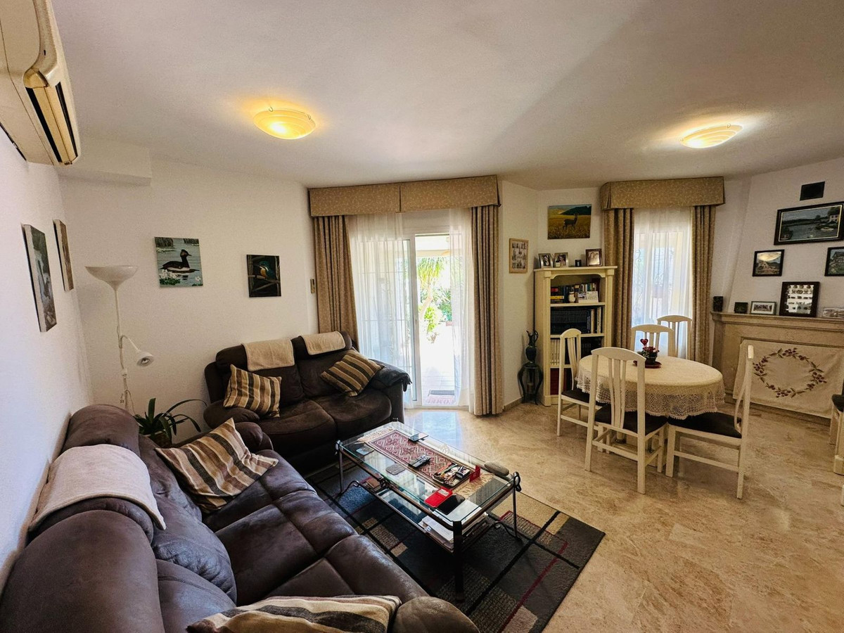 2 Bed Townhouse for sale in Sierrezuela Costa Del Sol, Málaga, Spain