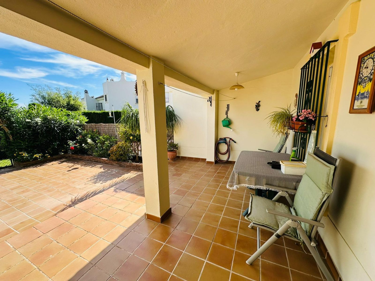 2 Bed Townhouse for sale in Sierrezuela Costa Del Sol, Málaga, Spain