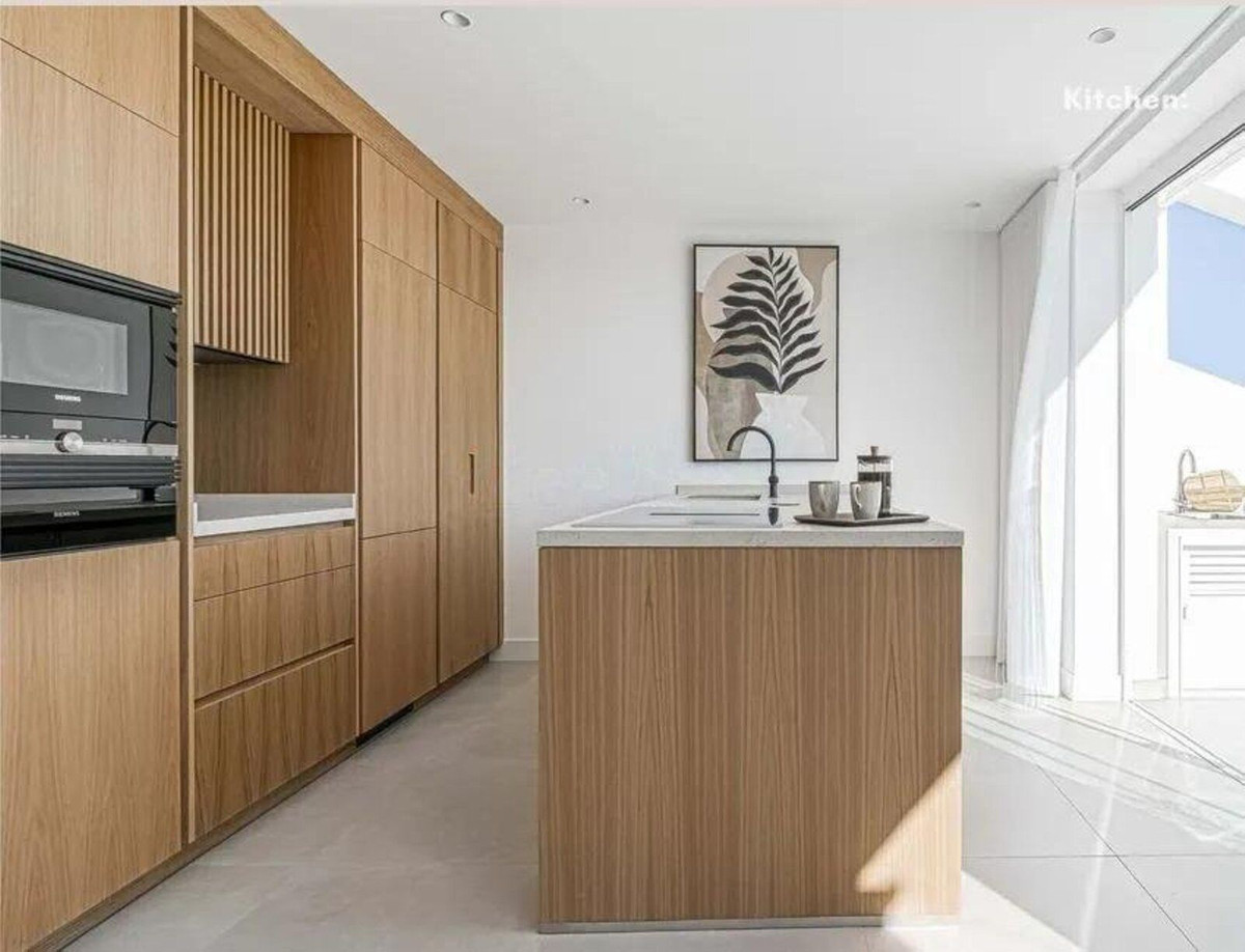 2 Bed Apartment for sale in La Quinta Costa Del Sol, Málaga, Spain