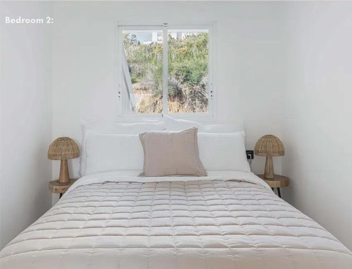 2 Bed Apartment for sale in La Quinta Costa Del Sol, Málaga, Spain