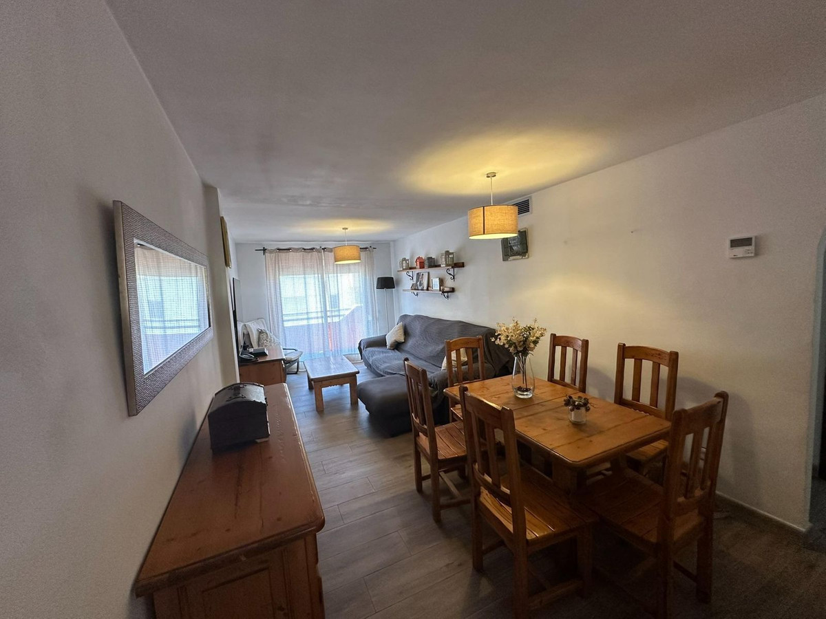 3 Bed Apartment for sale in Las Lagunas Costa Del Sol, Málaga, Spain