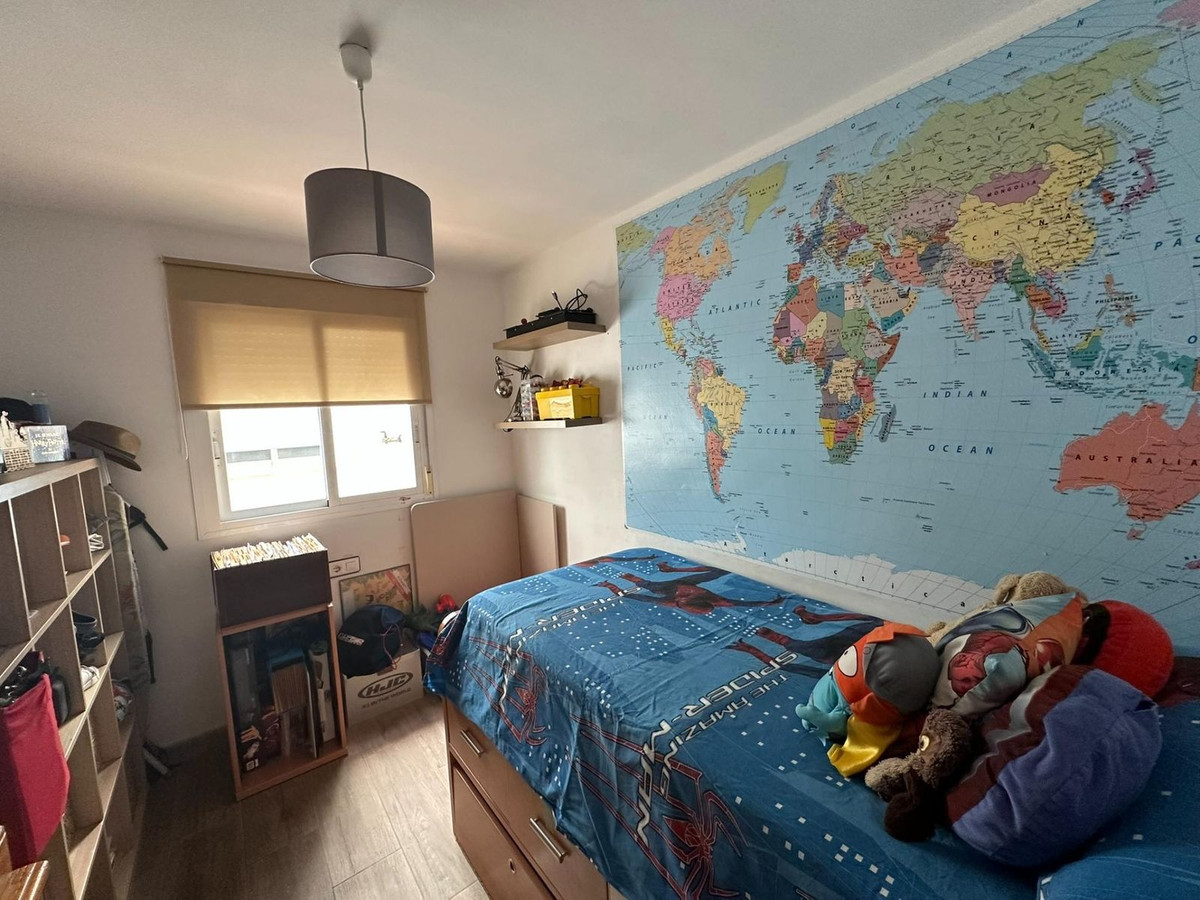 3 Bed Apartment for sale in Las Lagunas Costa Del Sol, Málaga, Spain