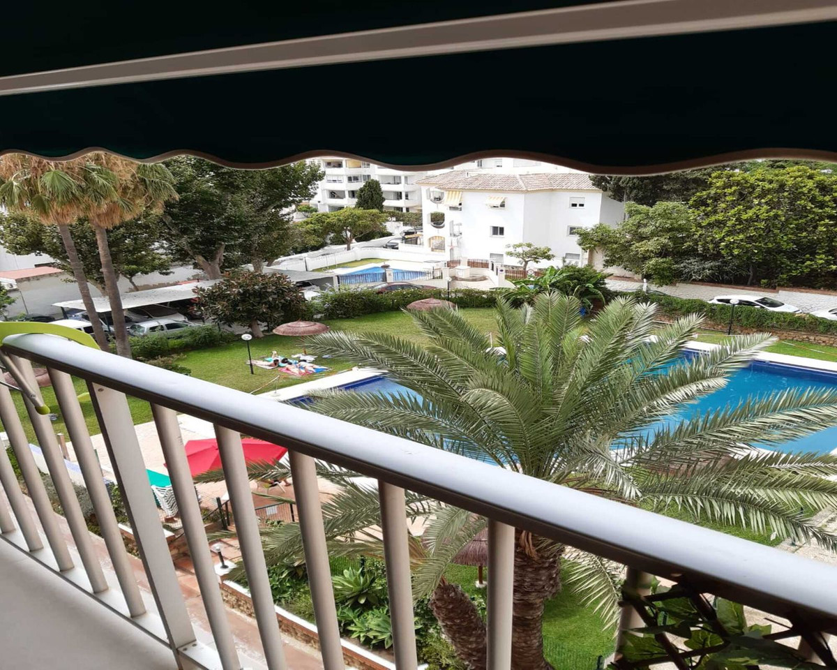 Apartment for sale in La Carihuela Costa Del Sol, Málaga, Spain