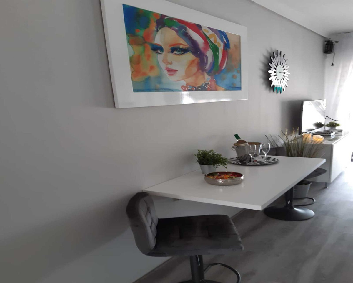 Apartment for sale in La Carihuela Costa Del Sol, Málaga, Spain