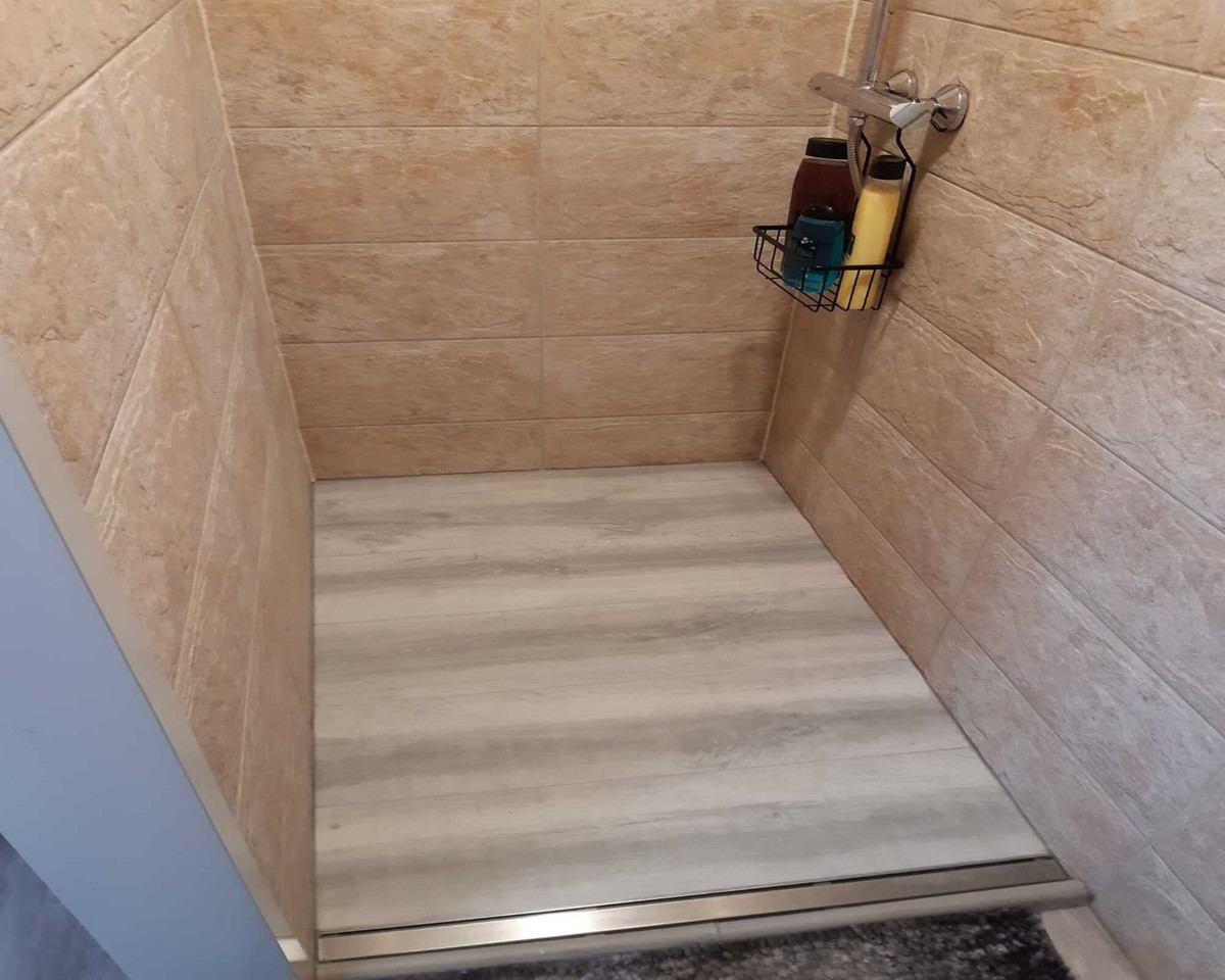 Apartment for sale in La Carihuela Costa Del Sol, Málaga, Spain