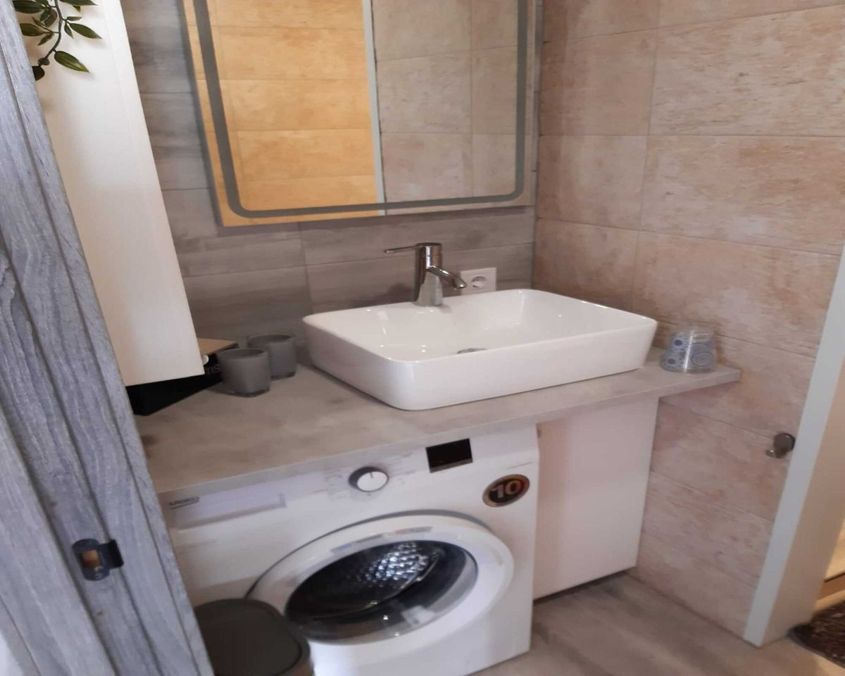Apartment for sale in La Carihuela Costa Del Sol, Málaga, Spain