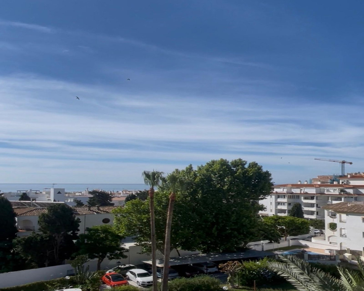 Apartment for sale in La Carihuela Costa Del Sol, Málaga, Spain