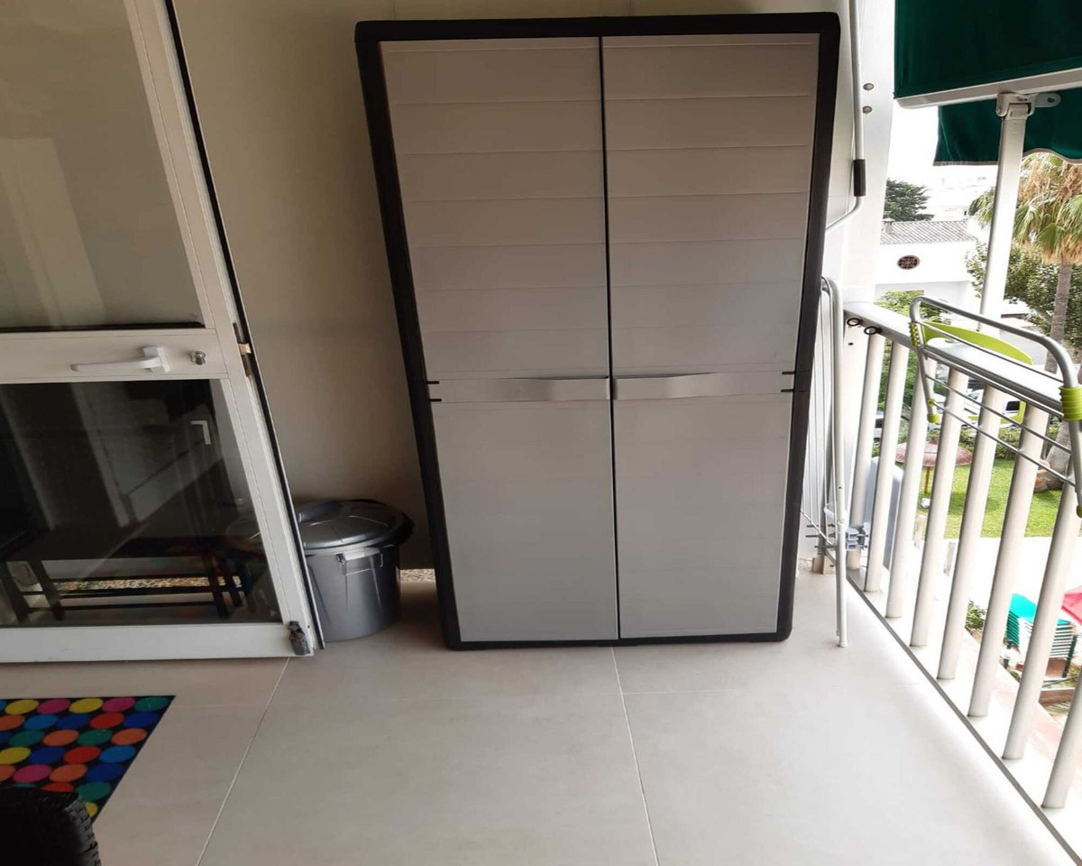 Apartment for sale in La Carihuela Costa Del Sol, Málaga, Spain