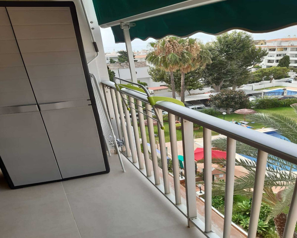 Apartment for sale in La Carihuela Costa Del Sol, Málaga, Spain