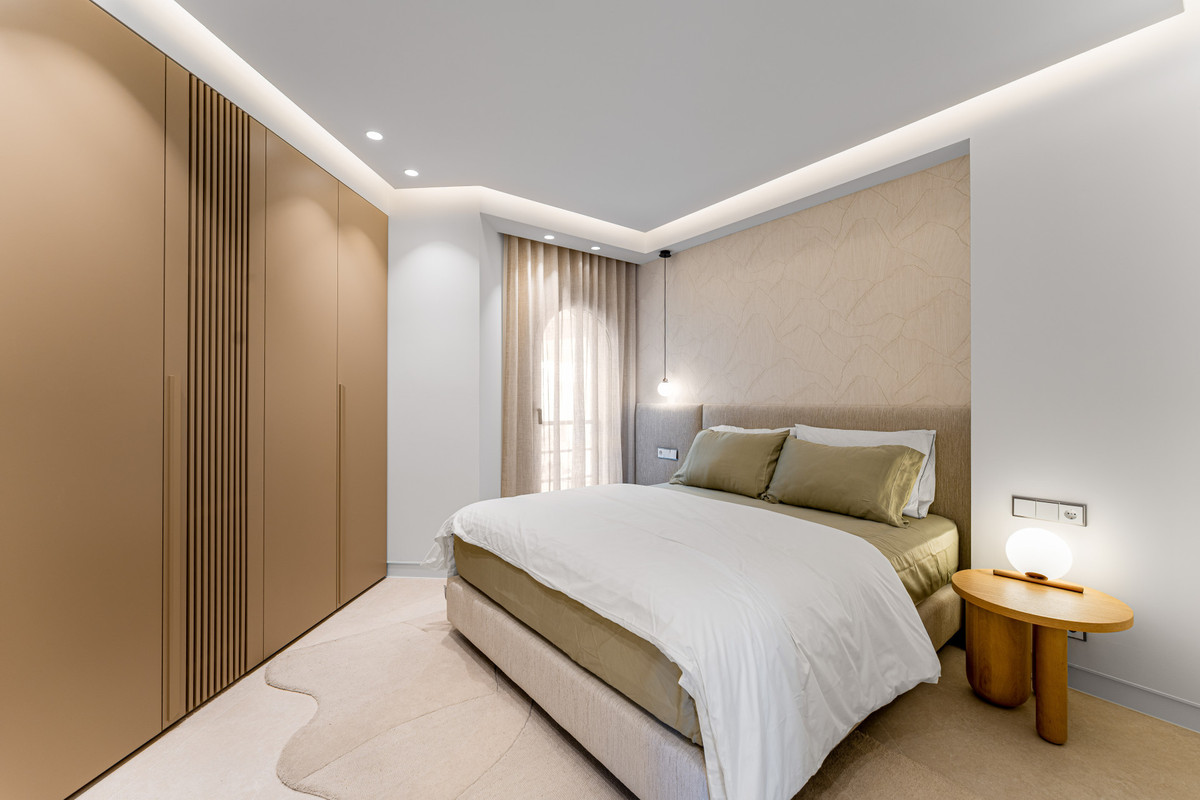 3 Bed Apartment for sale in Marbella Costa Del Sol, Málaga, Spain
