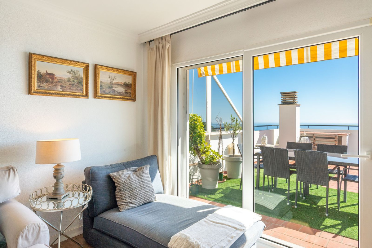 4 Bed Apartment for sale in Benalmadena Pueblo Costa Del Sol, Málaga, Spain