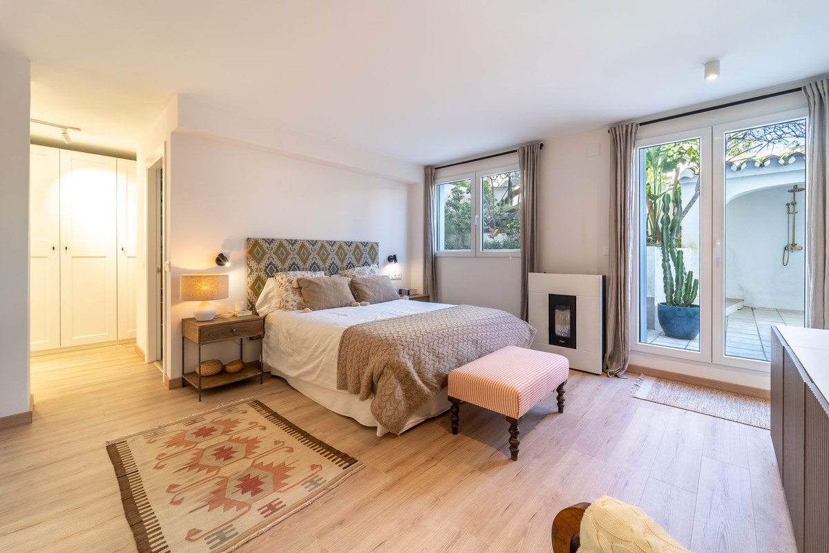 4 Bed Apartment for sale in Benalmadena Pueblo Costa Del Sol, Málaga, Spain