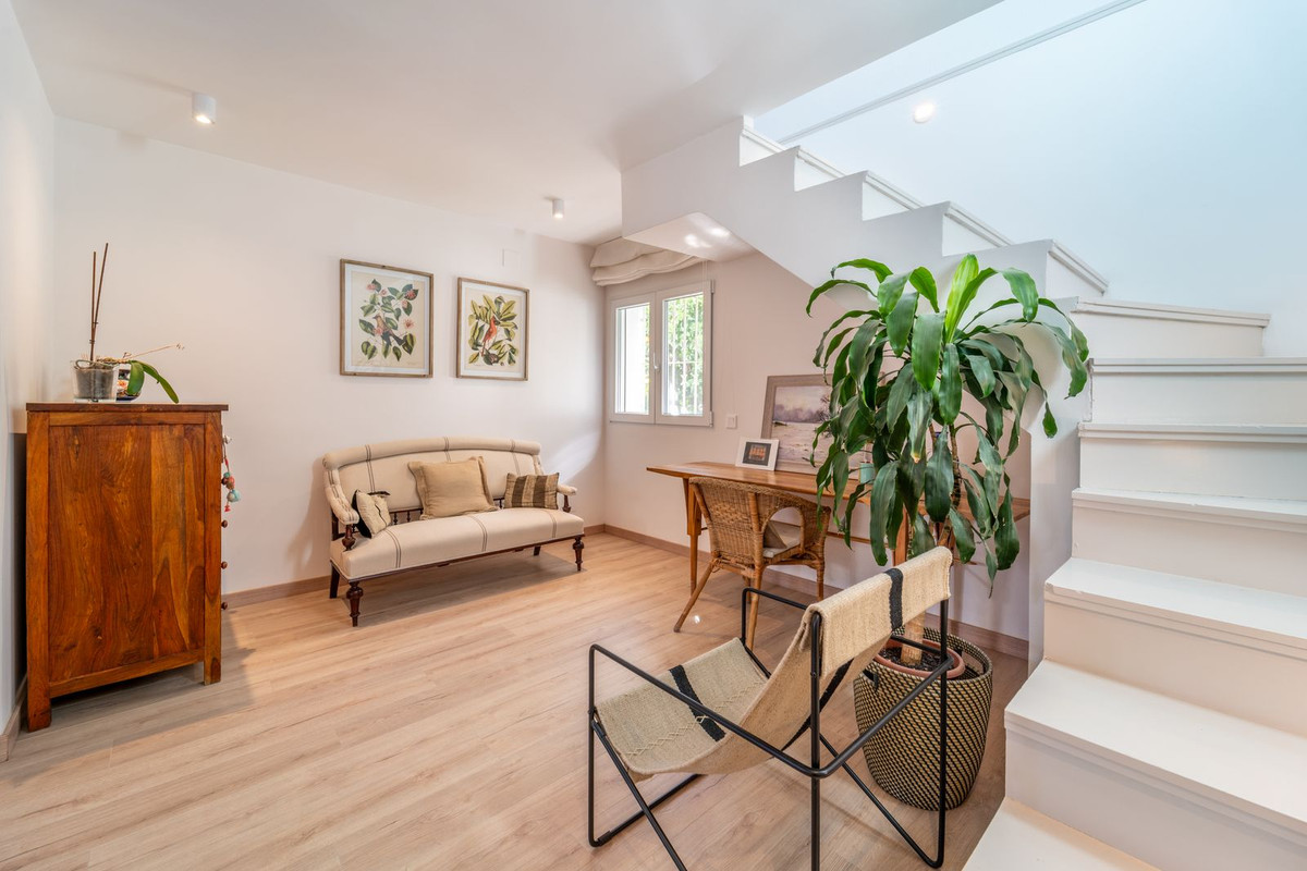 4 Bed Apartment for sale in Benalmadena Pueblo Costa Del Sol, Málaga, Spain