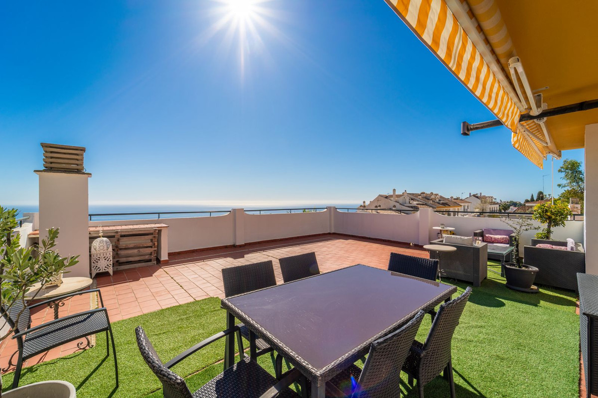 4 Bed Apartment for sale in Benalmadena Pueblo Costa Del Sol, Málaga, Spain