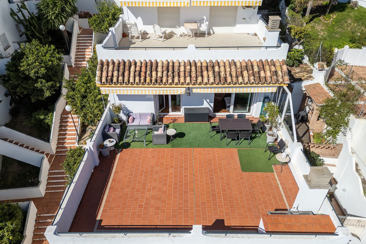 4 Bed Apartment for sale in Benalmadena Pueblo Costa Del Sol, Málaga, Spain