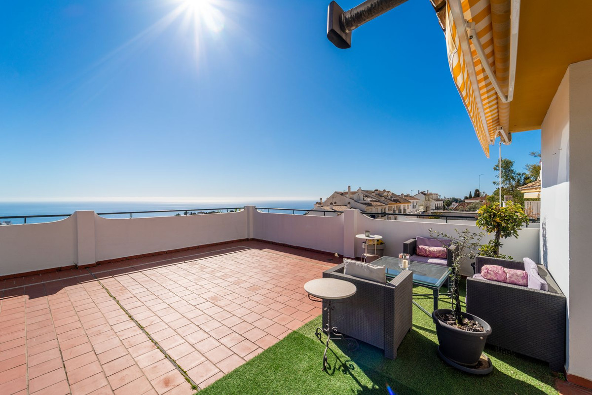 4 Bed Apartment for sale in Benalmadena Pueblo Costa Del Sol, Málaga, Spain