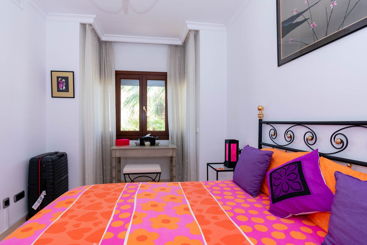 4 Bed Townhouse for sale in Estepona Costa Del Sol, Málaga, Spain