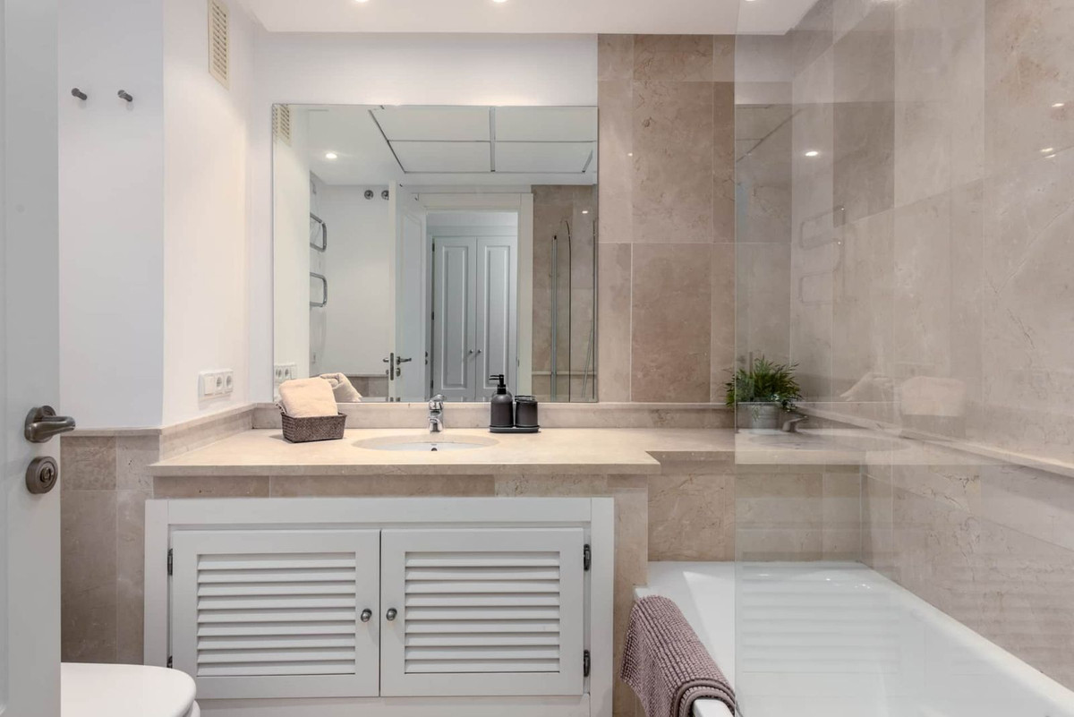 3 Bed Apartment for sale in Sotogrande Marina Costa Del Sol, Cádiz, Spain