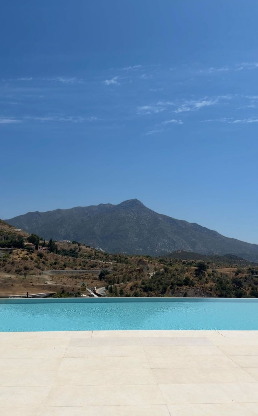 3 Bed Apartment for sale in La Quinta Costa Del Sol, Málaga, Spain