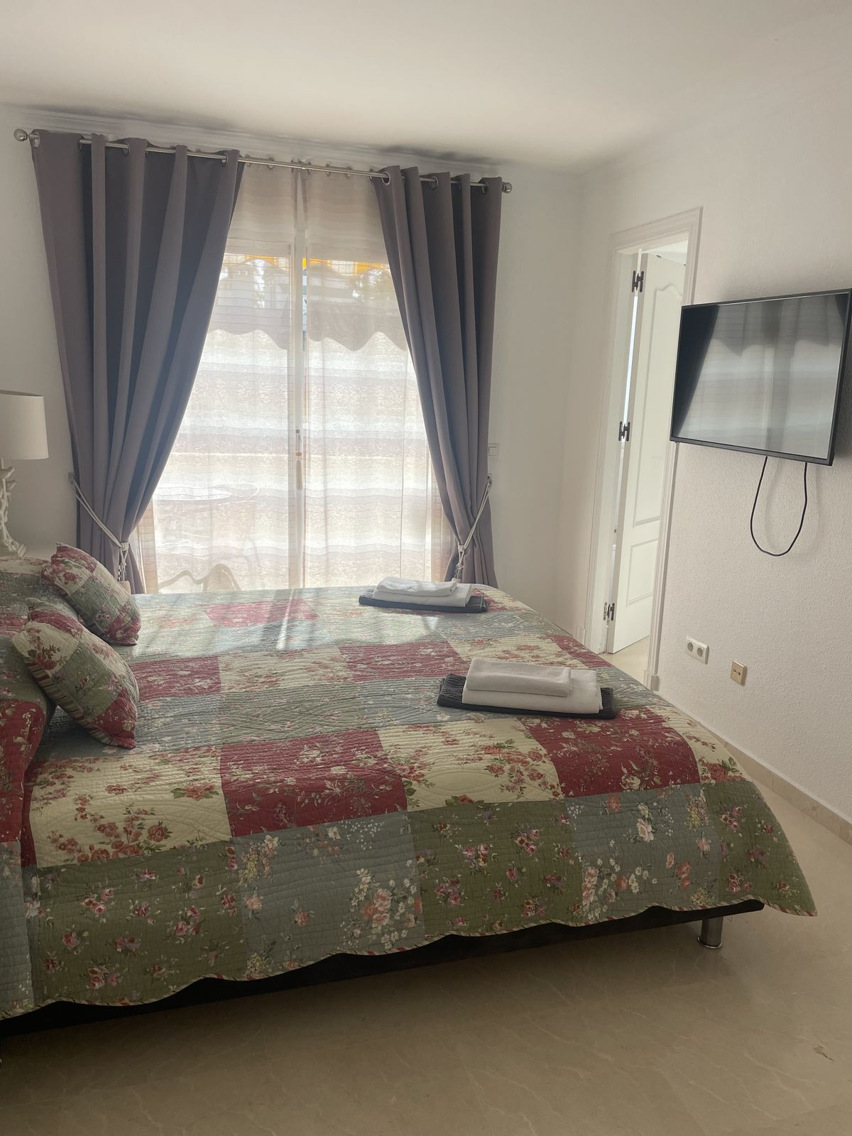 3 Bed Townhouse for sale in Estepona Costa Del Sol, Málaga, Spain